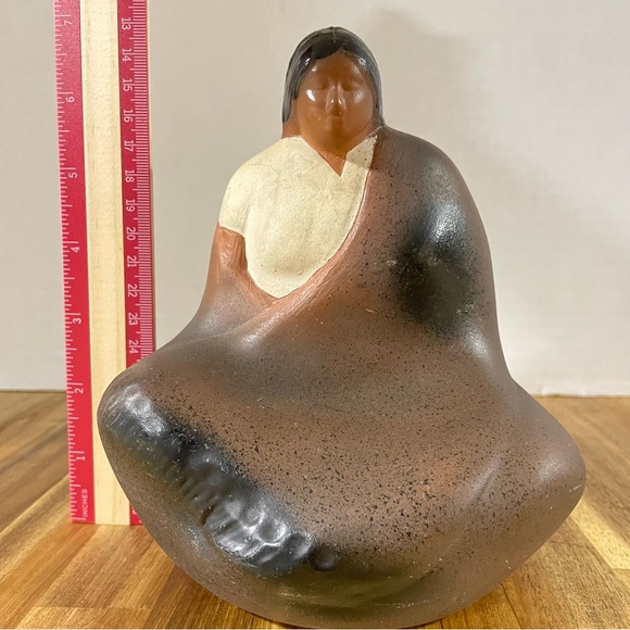 Vintage Eduardo Vega Red Clay Native American Woman Southwestern Ceramic 6” - Picture 7 of 14